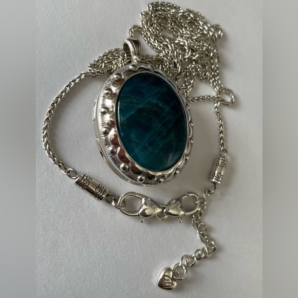 Brighton Precious Momento Locket Blue - Picture 13 of 15
